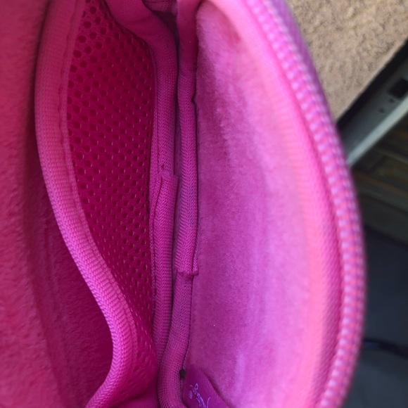 Lilly Pulitzer coin purse - Picture 4 of 4